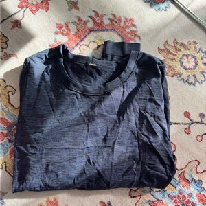 Lululemon navy blue long sleeve